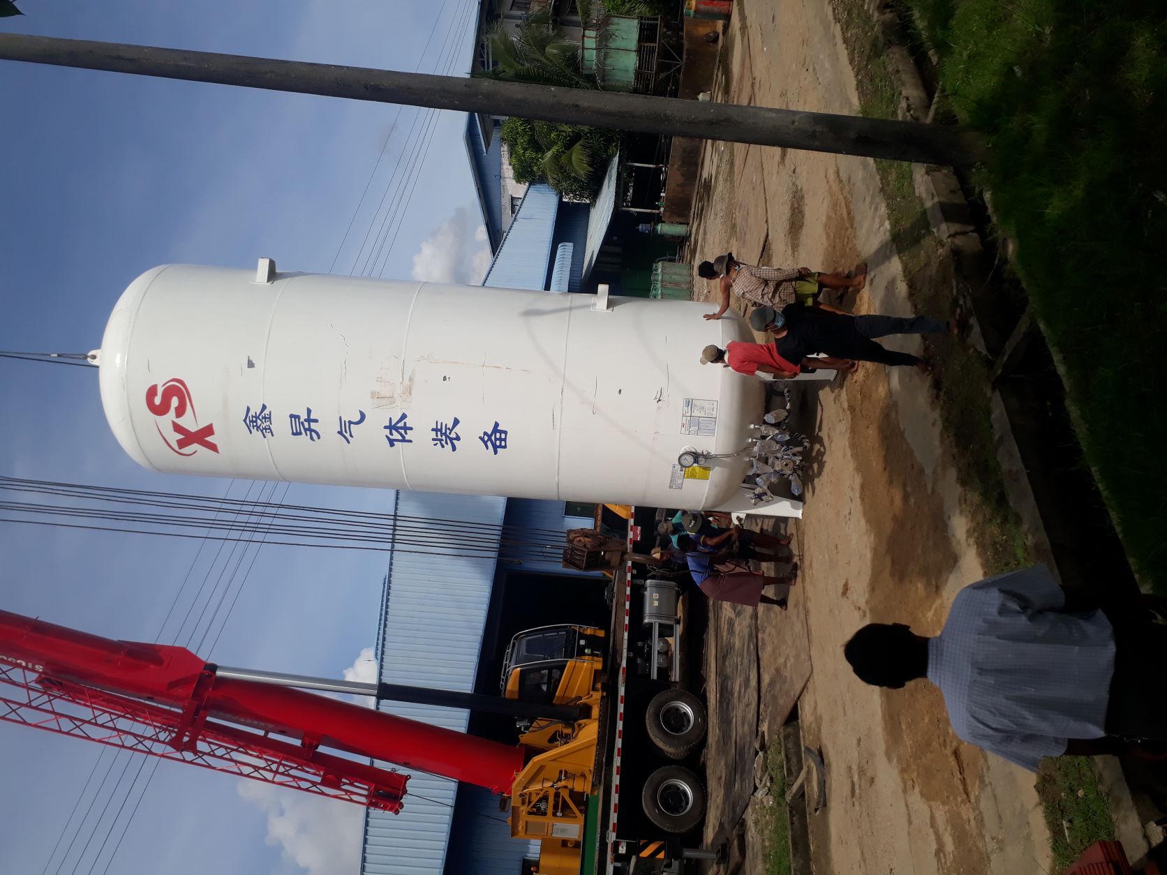 20m3 Liquid Oxygen Tank တပ်ဆင်ခြင်းလုပ်ငန်း